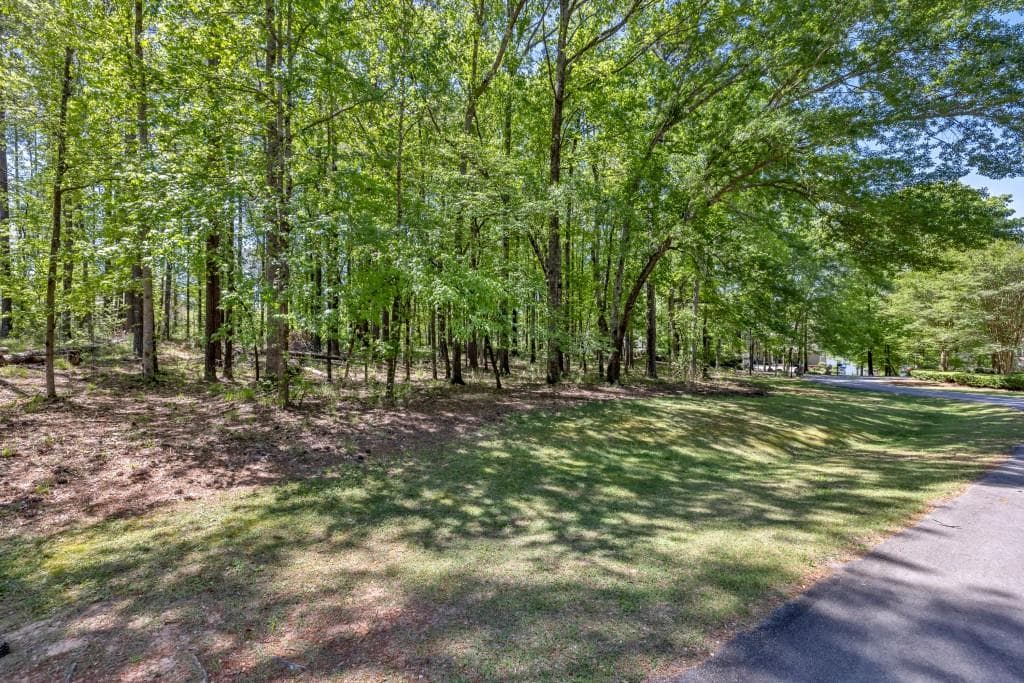 3 bedroom, 3 bathroom, 2,153 sq ft single family residence for sale at 1010 Troon Court, Greensboro, GA 30642 — photo 10