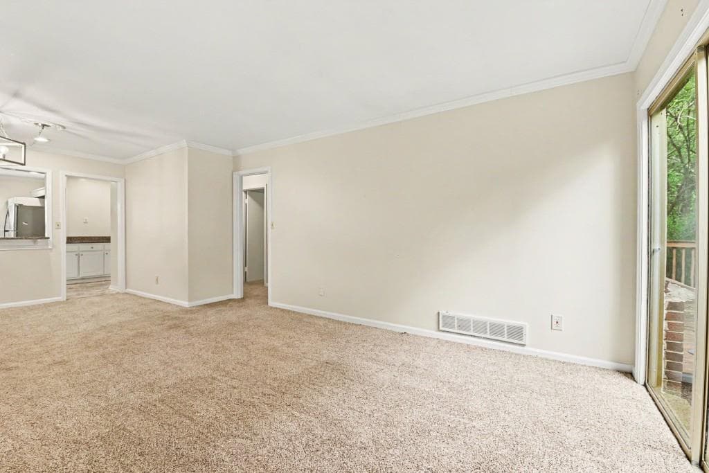 3 bedroom, 1 bathroom, 1,064 sq ft single family residence for sale at 1868 Robinhill Court, Tucker, GA 30084 — photo 9