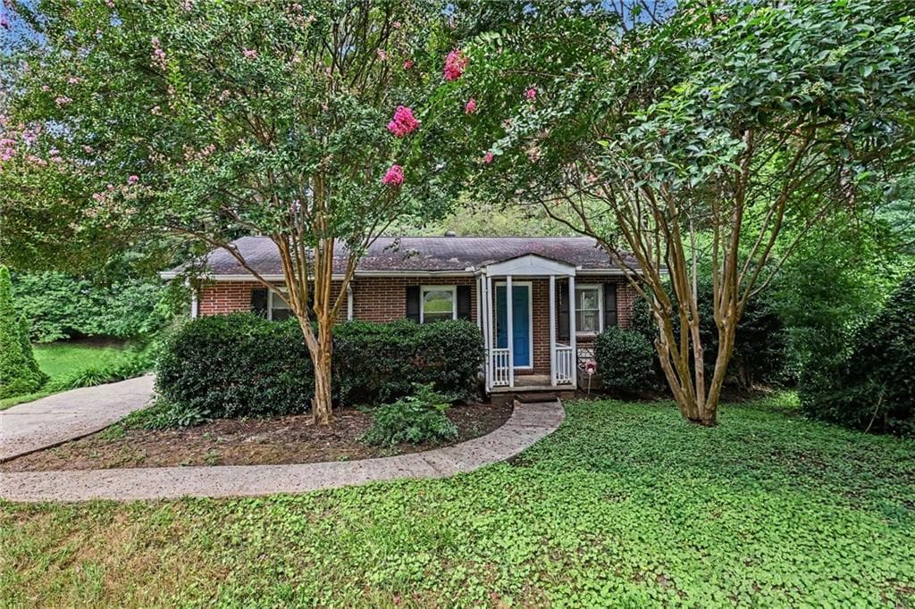 3 bedroom, 1 bathroom, 1,064 sq ft home for sale at 1868 Robinhill Court, Tucker, GA