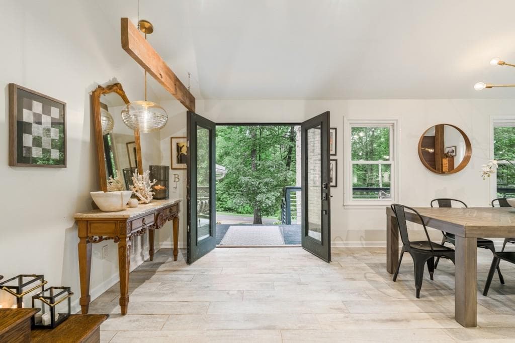 3 bedroom, 3 bathroom, 2,953 sq ft single family residence for sale at 118 Glenell Drive, Woodstock, GA 30189 — photo 6