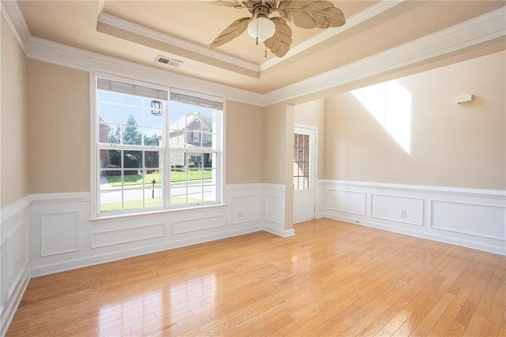 5 bedroom, 4 bathroom, 3,294 sq ft single family residence for sale at 4825 Silver Leaf Drive, Cumming, GA 30040 — photo 9