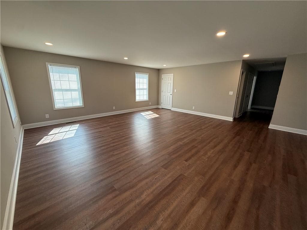 3 bedroom, 2 bathroom, 1,386 sq ft single family residence for rent at 5915 Maiden Lane, Lula, GA 30554 for $1,850 a month — photo 2