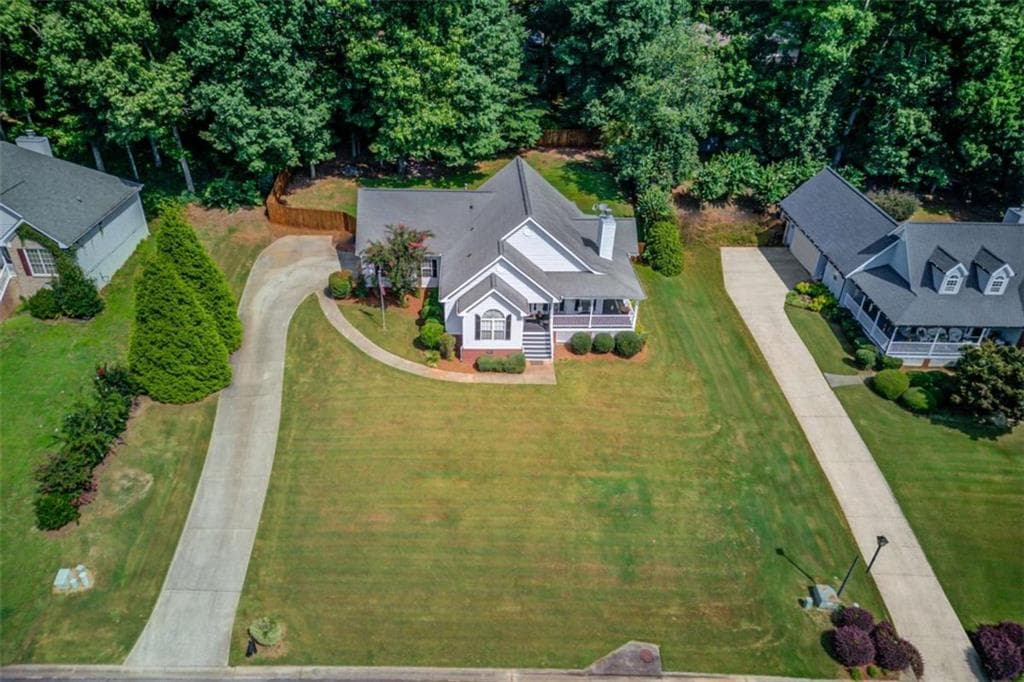 4 bedroom, 2 bathroom, 2,254 sq ft single family residence under contract at 2037 Windfield Drive, Monroe, GA 30655 — photo 5