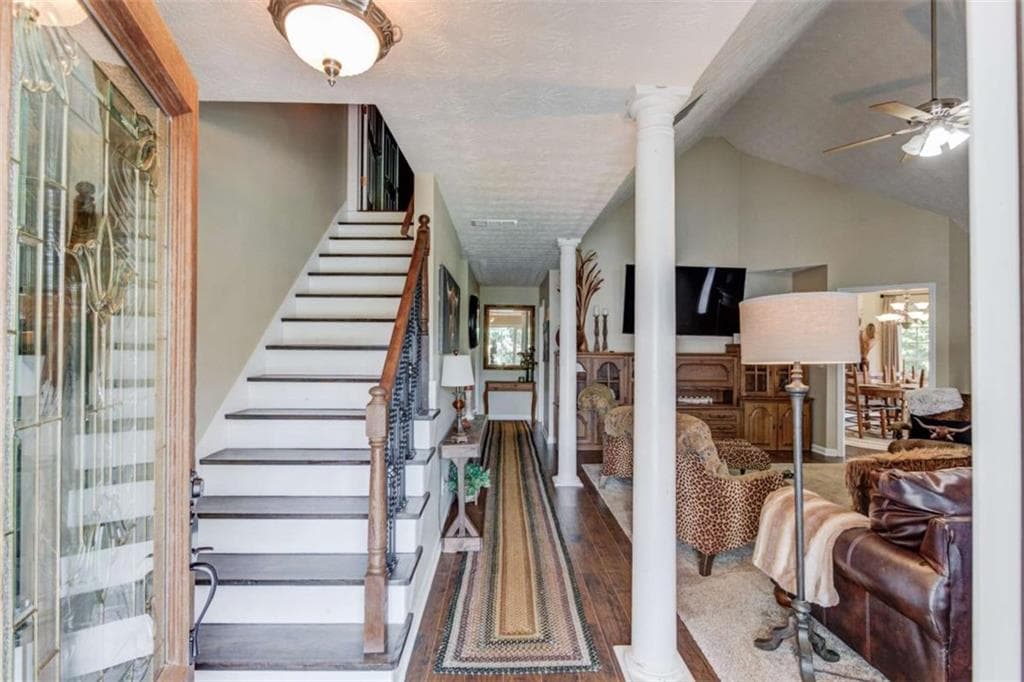 4 bedroom, 2 bathroom, 2,254 sq ft single family residence under contract at 2037 Windfield Drive, Monroe, GA 30655 — photo 9