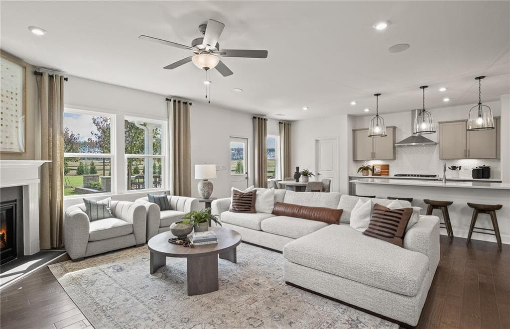 5 bedroom, 4 bathroom, 3,657 sq ft single family residence for sale at 317 Wilton Street, Mcdonough, GA 30252 — photo 6