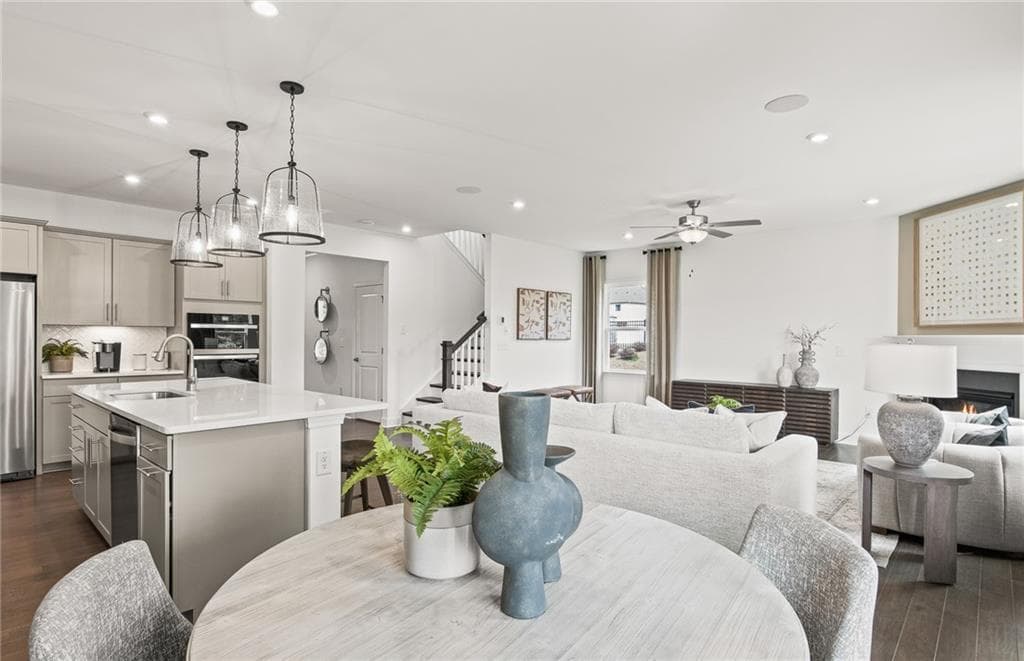 5 bedroom, 4 bathroom, 3,657 sq ft single family residence for sale at 317 Wilton Street, Mcdonough, GA 30252 — photo 10