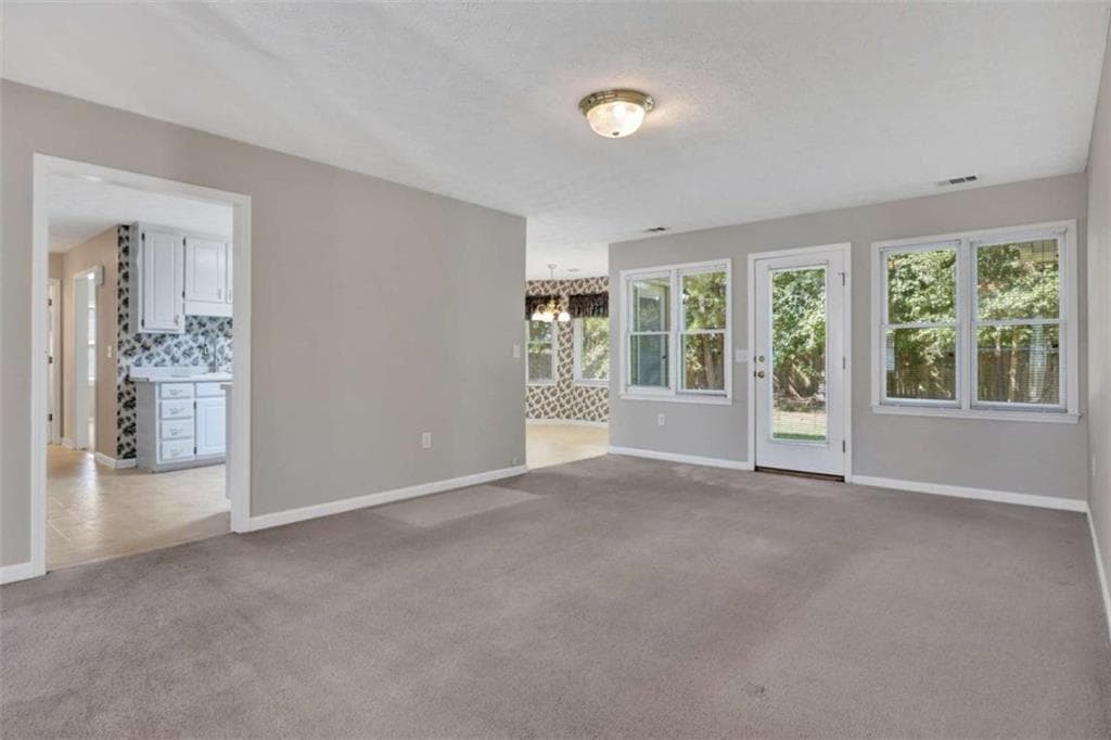 4 bedroom, 3 bathroom, 2,906 sq ft single family residence for sale at 4860 Thornwood Drive, Covington, GA 30016 — photo 8