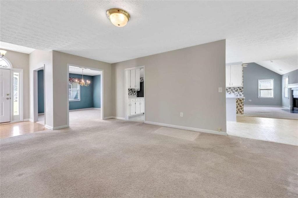 4 bedroom, 3 bathroom, 2,906 sq ft single family residence for sale at 4860 Thornwood Drive, Covington, GA 30016 — photo 9