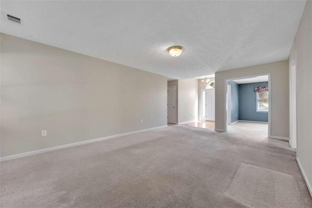4 bedroom, 3 bathroom, 2,906 sq ft single family residence for sale at 4860 Thornwood Drive, Covington, GA 30016 — photo 10