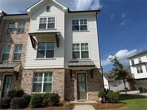 4 bedroom, 4 bathroom, 2,235 sq ft townhouse for sale at 3488 Reaping Ridge, Suwanee, GA 30024