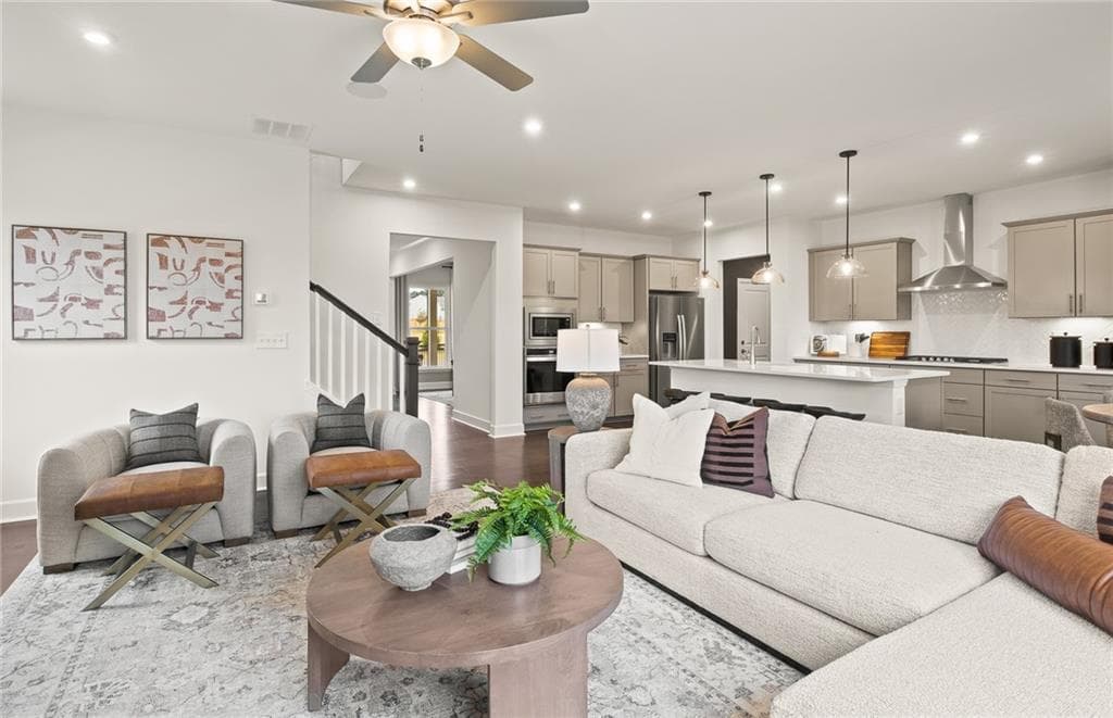 5 bedroom, 4 bathroom, 3,657 sq ft single family residence for sale at 321 Wilton Street, Mcdonough, GA 30252 — photo 6