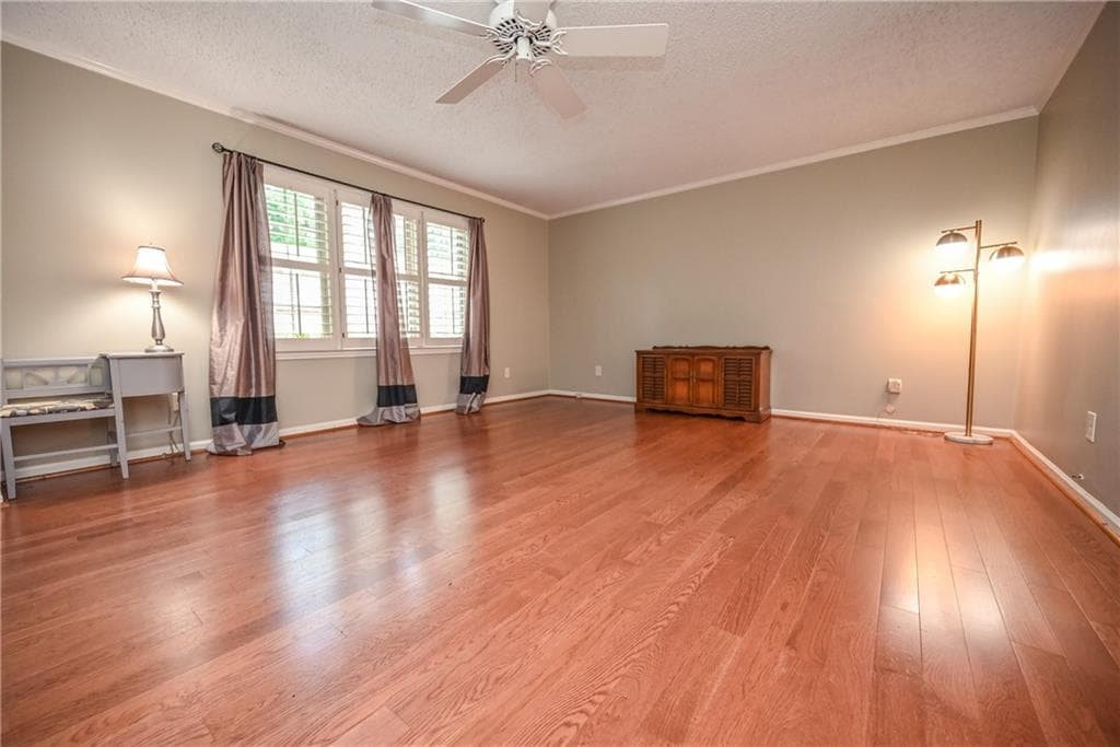 2 bedroom, 3 bathroom, 1,402 sq ft townhouse for sale at 3427 Ashwood Lane, Atlanta, GA 30341 — photo 8