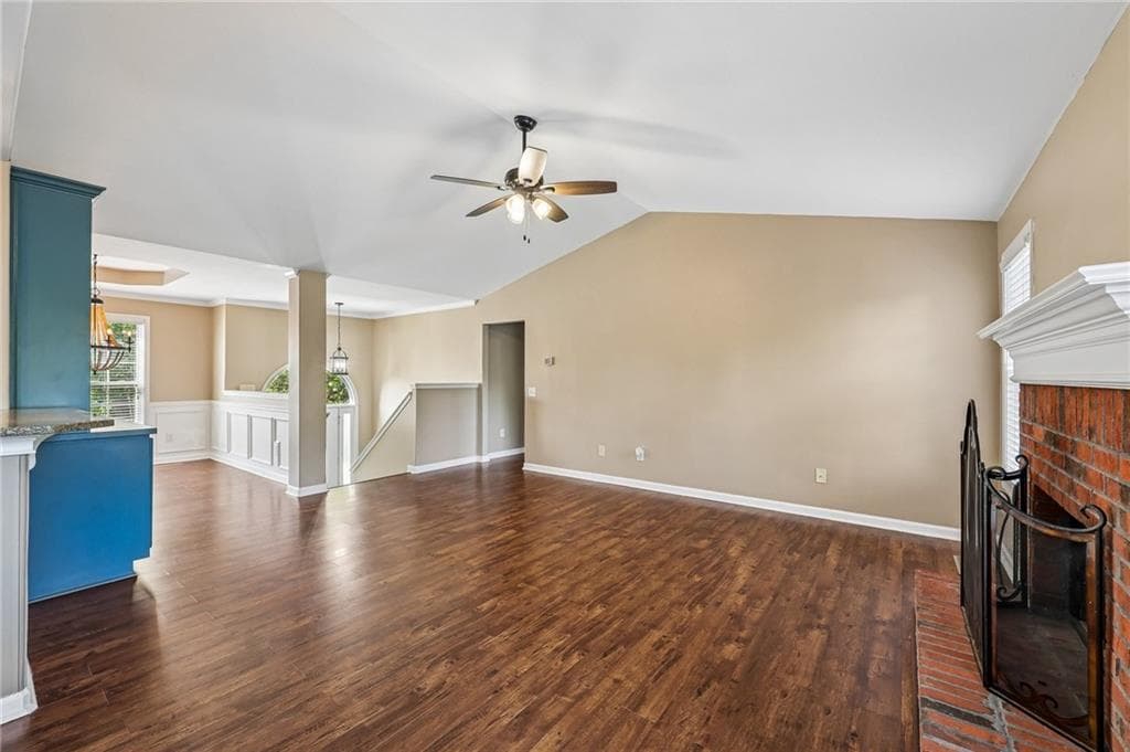5 bedroom, 3 bathroom, 2,533 sq ft single family residence for sale at 525 San Dra Way, Monroe, GA 30656 — photo 5
