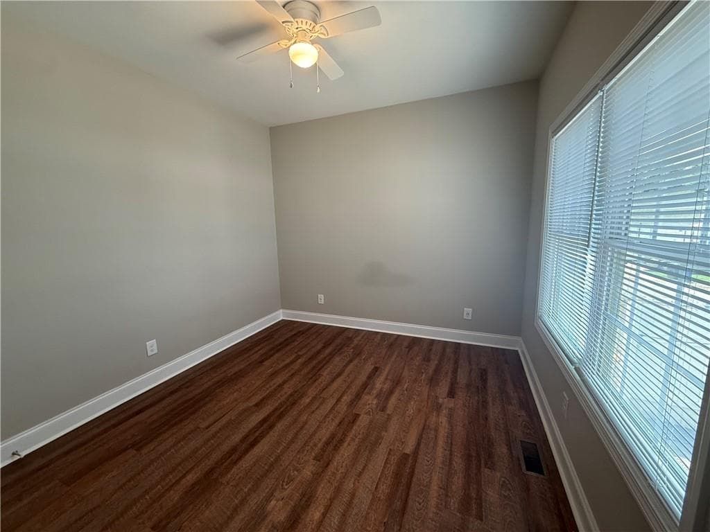 3 bedroom, 2 bathroom single family residence for rent at 618 Liberty Overlook, Gainesville, GA 30501 for $1,895 a month — photo 8