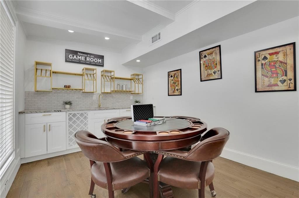 8 bedroom, 8 bathroom, 4,075 sq ft single family residence for rent at 3018 W Pine Valley Road, Atlanta, GA 30305 for $16,000 a month — photo 5