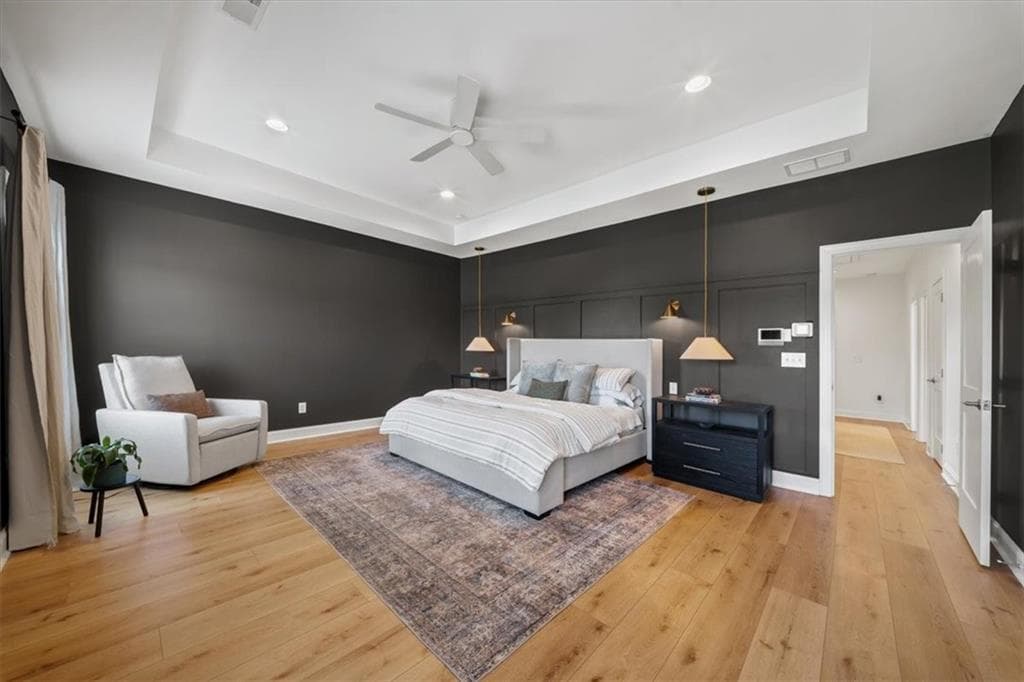 5 bedroom, 4 bathroom, 3,689 sq ft single family residence for rent at 1944 James Red Moore Boulevard, Atlanta, GA 30318 for $4,500 a month — photo 10