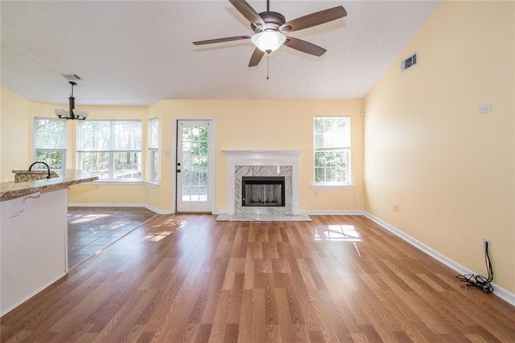 3 bedroom, 2 bathroom, 1,745 sq ft single family residence for rent at 118 Jimmy Reynolds Drive, Jefferson, GA 30549 for $2,000 a month — photo 3