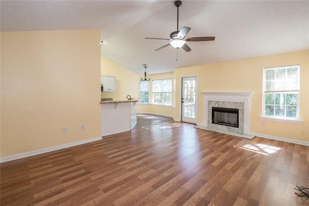 3 bedroom, 2 bathroom, 1,745 sq ft single family residence for rent at 118 Jimmy Reynolds Drive, Jefferson, GA 30549 for $2,000 a month — photo 5