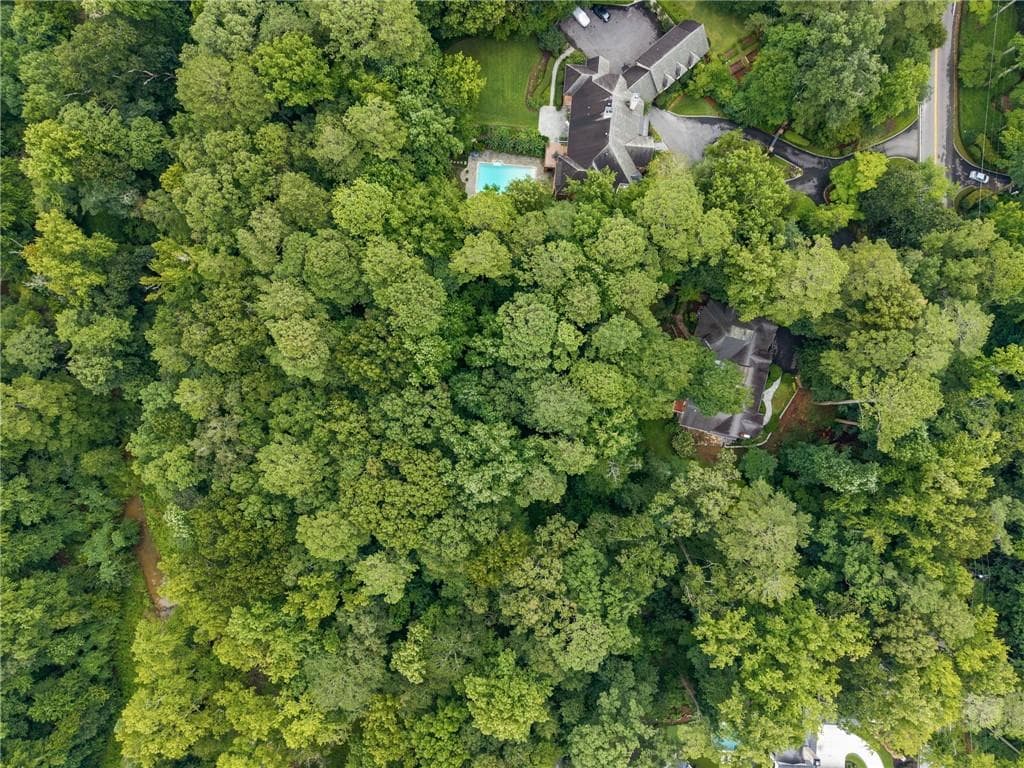 5 bedroom, 5 bathroom other for sale at 1037 Davis Drive, Sandy Springs, GA 30327 — photo 3