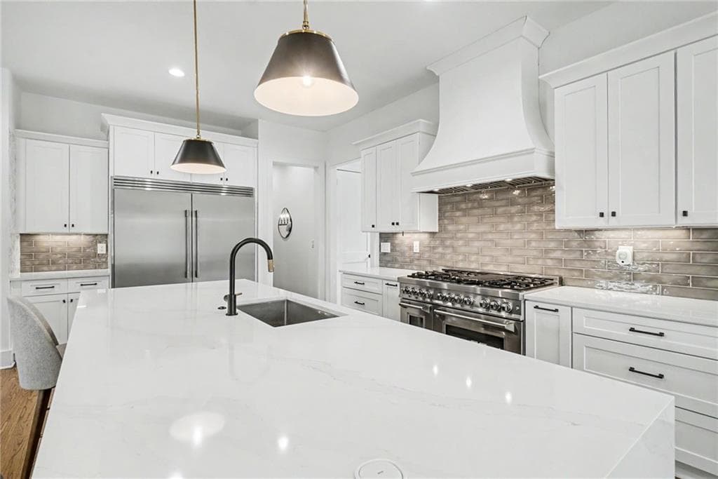 5 bedroom, 5 bathroom, 4,094 sq ft single family residence for sale at 609 Reed Rd., Smyrna, GA 30082 — photo 5
