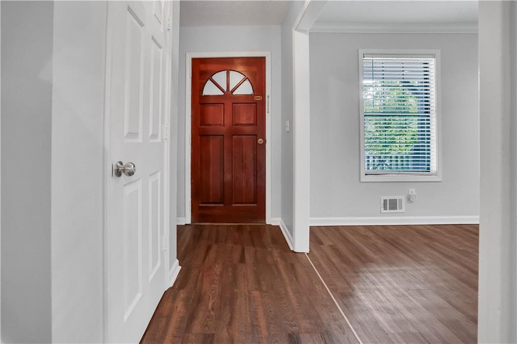 4 bedroom, 2 bathroom, 2,304 sq ft single family residence for sale at 4960 Cold Springs Drive, Lilburn, GA 30047 — photo 5