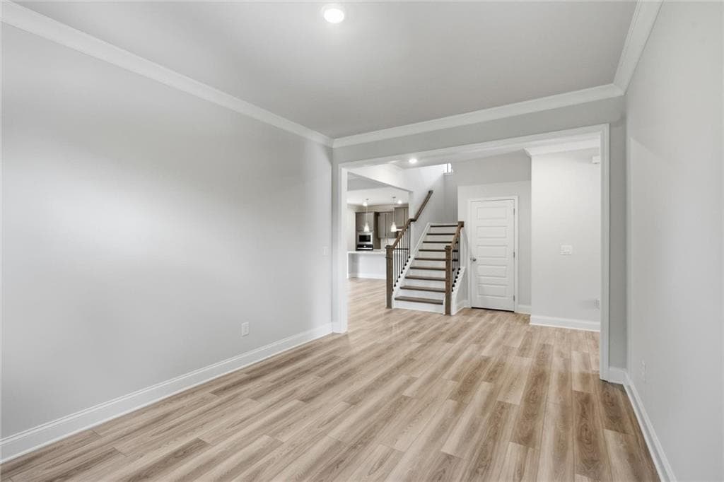 5 bedroom, 4 bathroom, 3,722 sq ft single family residence for sale at 1503 Dover Creek Lane, Lawrenceville, GA 30045 — photo 9