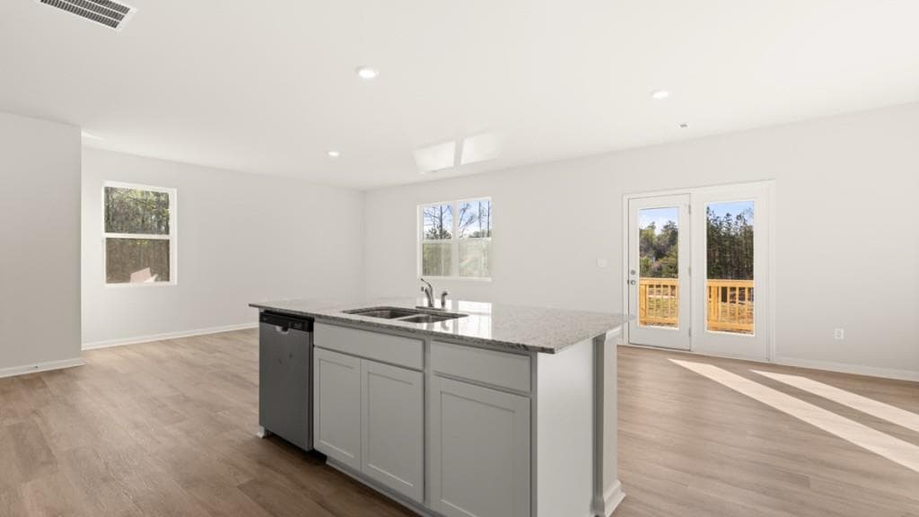 4 bedroom, 3 bathroom, 1,927 sq ft single family residence under contract at 3022 Manor Hill Place, Union City, GA 30291 — photo 7