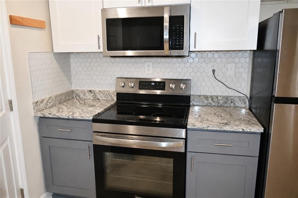 1 bedroom, 1 bathroom, 450 sq ft duplex for rent at 1923 Thompson Avenue #2, East Point, GA 30344 for $900 a month — photo 5