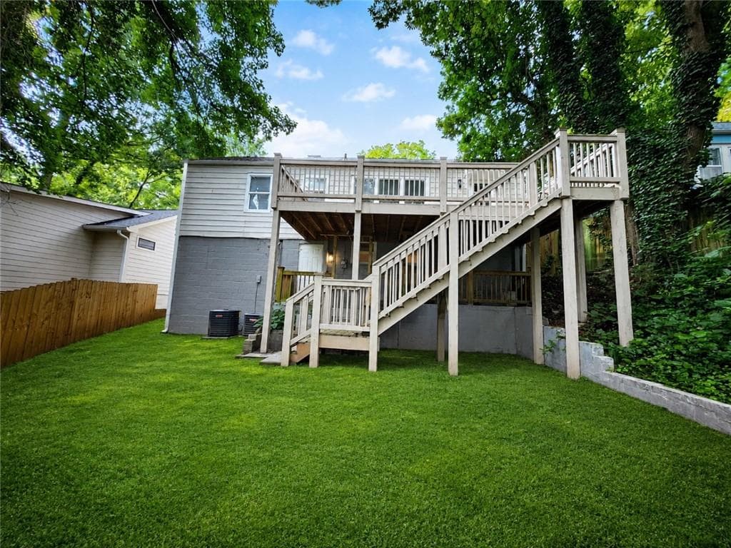 1 bedroom, 1 bathroom, 450 sq ft duplex for rent at 1923 Thompson Avenue #2, East Point, GA 30344 for $900 a month — photo 7