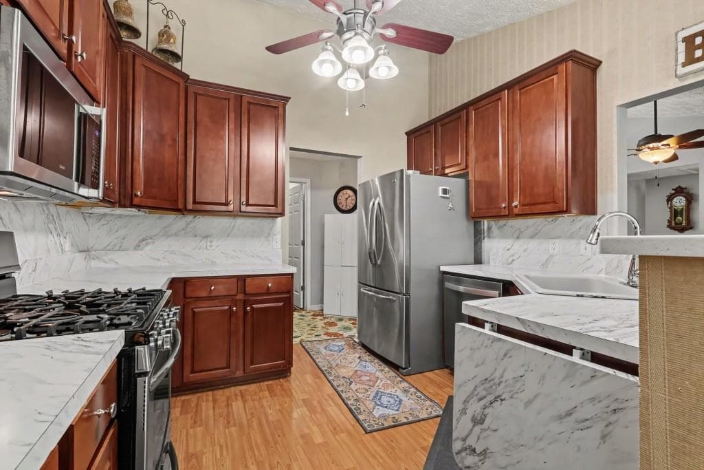 3 bedroom, 2 bathroom, 1,994 sq ft single family residence for sale at 29 OAKRIDGE Court, Douglasville, GA 30134 — photo 10