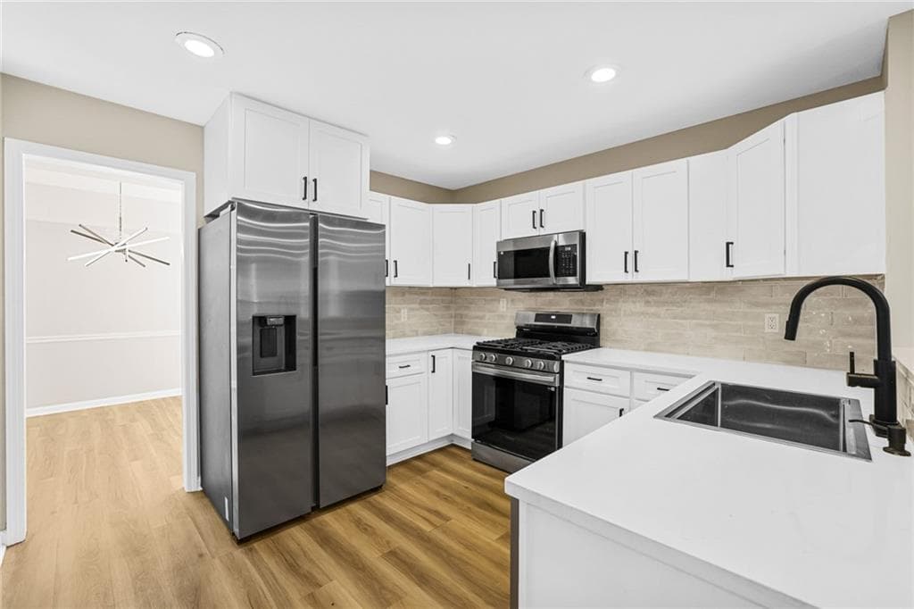 4 bedroom, 3 bathroom, 2,555 sq ft single family residence for sale at 4335 Abbotts Pointe Court, Duluth, GA 30097 — photo 10