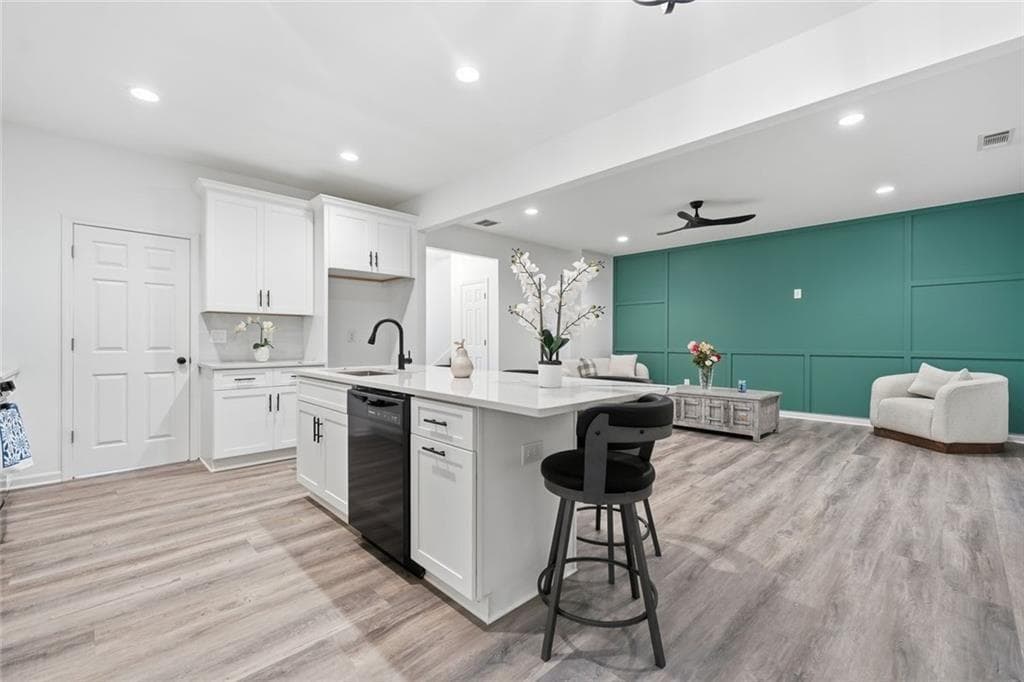 3 bedroom, 3 bathroom, 2,199 sq ft single family residence for sale at 5445 Speckled Wood Lane, Gainesville, GA 30506 — photo 9