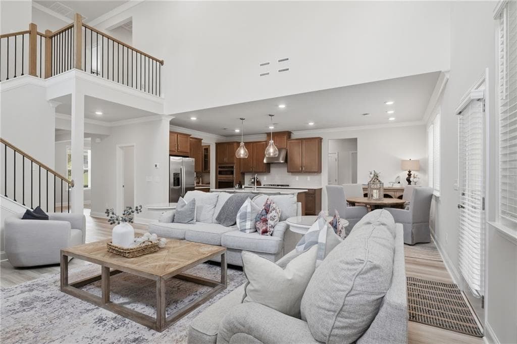 5 bedroom, 4 bathroom, 3,204 sq ft single family residence for sale at 146 Aspen Hall Drive, Canton, GA 30115 — photo 7