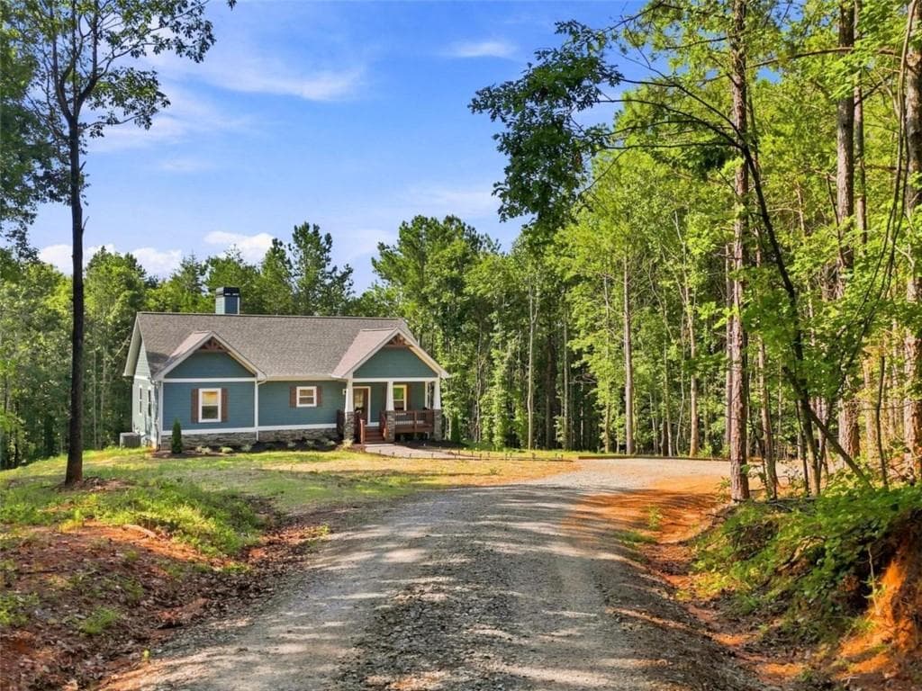 4 bedroom, 3 bathroom, 2,880 sq ft single family residence for sale at 590 Old Shyers Ford Road, Talking Rock, GA 30175 — photo 2
