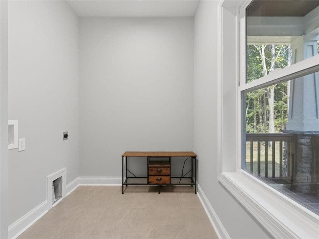4 bedroom, 3 bathroom, 2,880 sq ft single family residence for sale at 590 Old Shyers Ford Road, Talking Rock, GA 30175 — photo 5