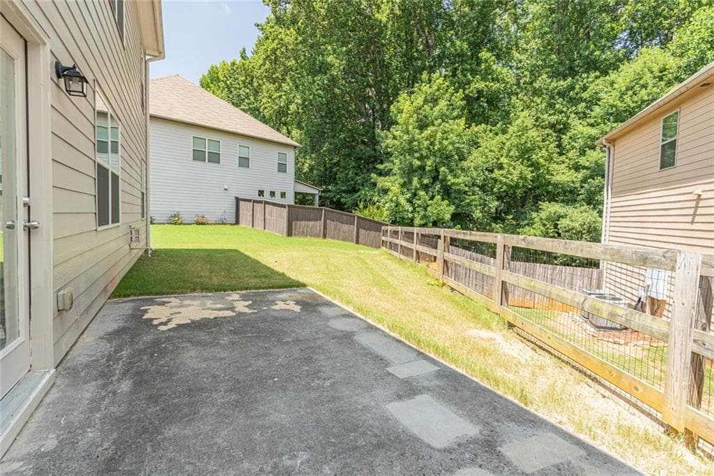 5 bedroom, 3 bathroom, 2,982 sq ft single family residence for rent at 4769 Bogan Meadows Drive 0, Buford, GA 30519 for $2,600 a month — photo 8
