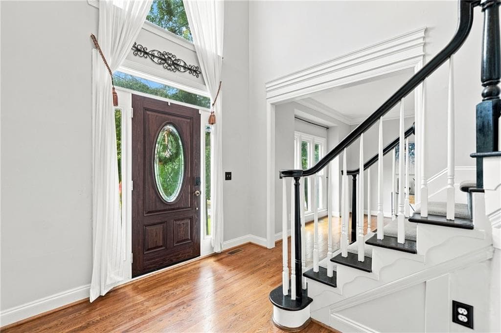 4 bedroom, 4 bathroom, 3,694 sq ft single family residence for sale at 7350 Devonhall Way, Johns Creek, GA 30097 — photo 8