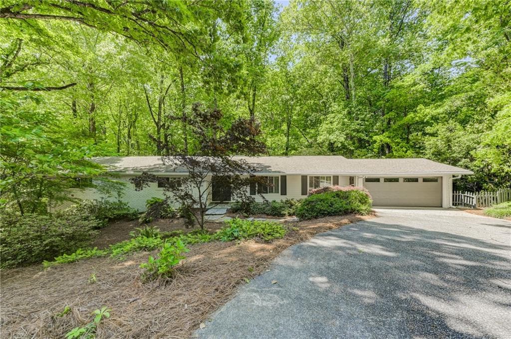 5 bedroom, 4 bathroom, 3,156 sq ft single family residence for sale at 570 Elden Drive, Atlanta, GA 30342