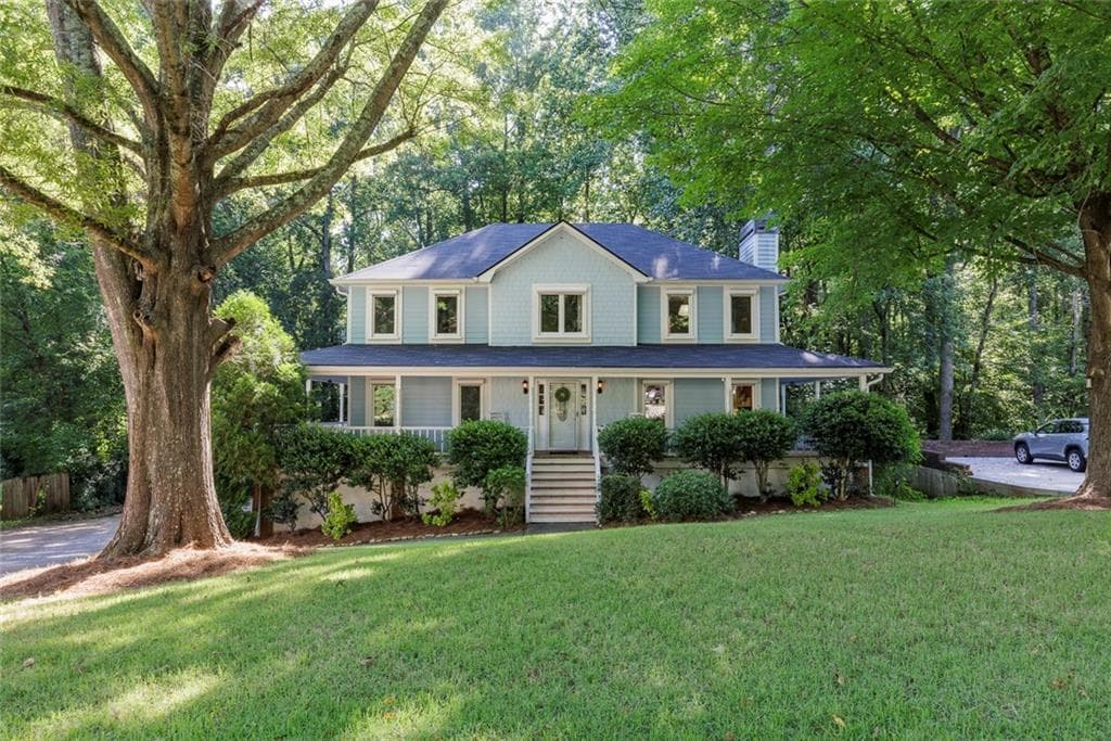 6 bedroom, 5 bathroom, 3,639 sq ft single family residence for sale at 4257 Arbor Club Drive, Marietta, GA 30066 — photo 1 of 50