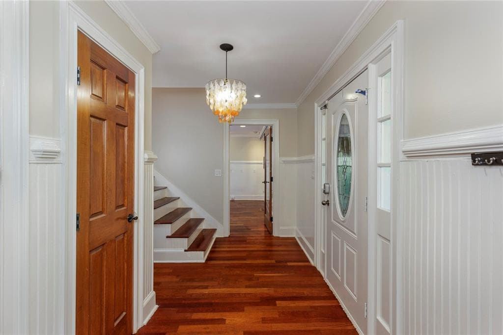 6 bedroom, 5 bathroom, 3,639 sq ft single family residence for sale at 4257 Arbor Club Drive, Marietta, GA 30066 — photo 9