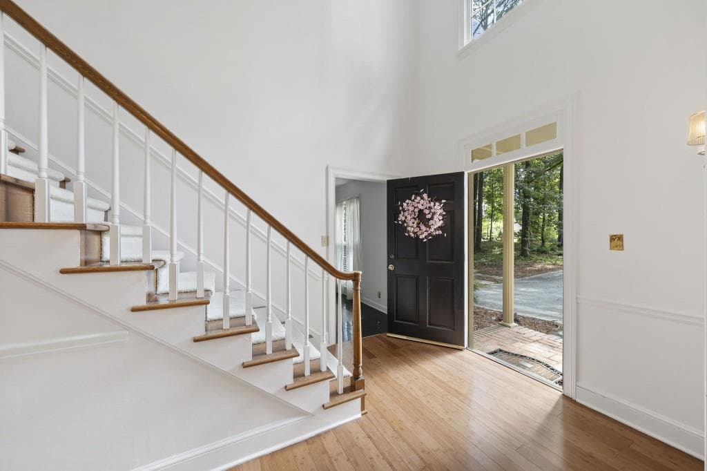 5 bedroom, 4 bathroom, 3,944 sq ft single family residence under contract at 1249 Centenary Ridge, Snellville, GA 30078 — photo 6