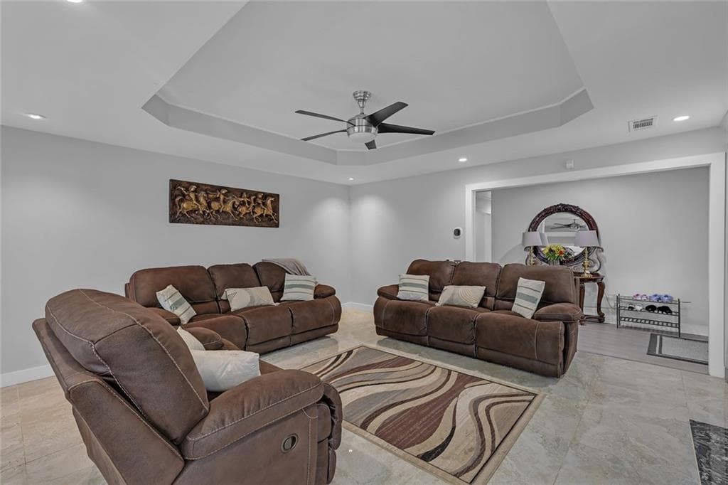 5 bedroom, 4 bathroom, 3,598 sq ft single family residence for rent at 569 Garner Way, Lilburn, GA 30047 for $3,250 a month — photo 7