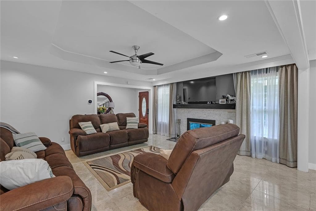 5 bedroom, 4 bathroom, 3,598 sq ft single family residence for rent at 569 Garner Way, Lilburn, GA 30047 for $3,250 a month — photo 8