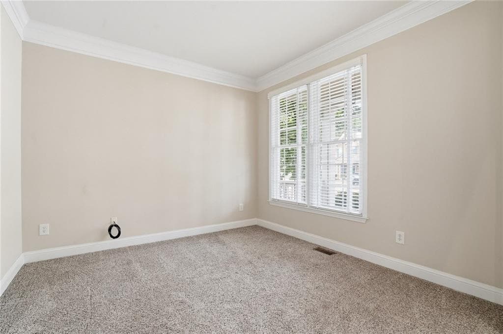 5 bedroom, 5 bathroom, 3,960 sq ft single family residence for sale at 855 Freedom Way, Cumming, GA 30040 — photo 3