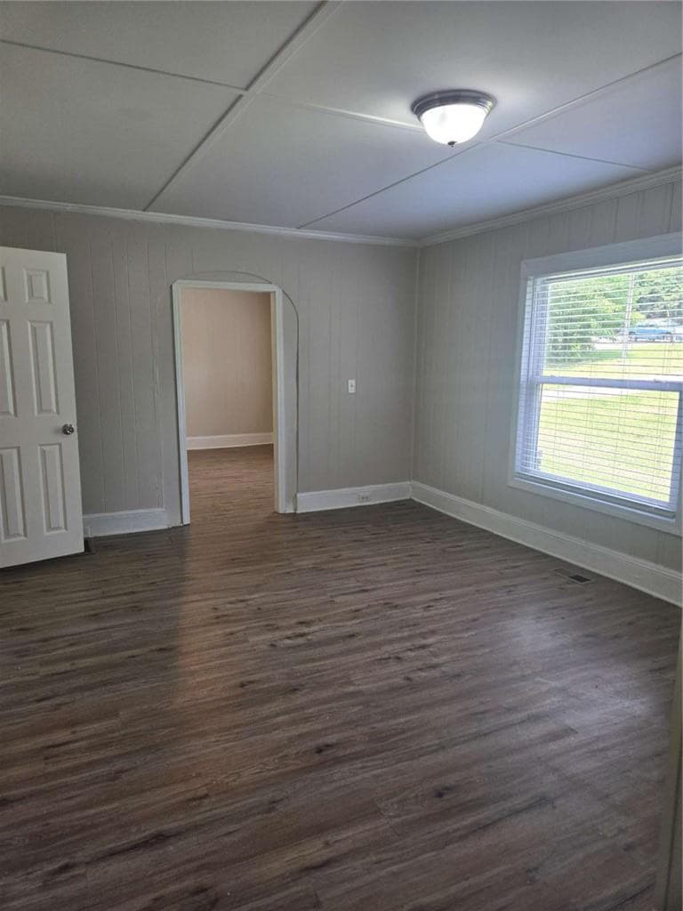 3 bedroom, 1 bathroom, 1,146 sq ft single family residence for sale at 2314 Highway 20, Conyers, GA 30012 — photo 4