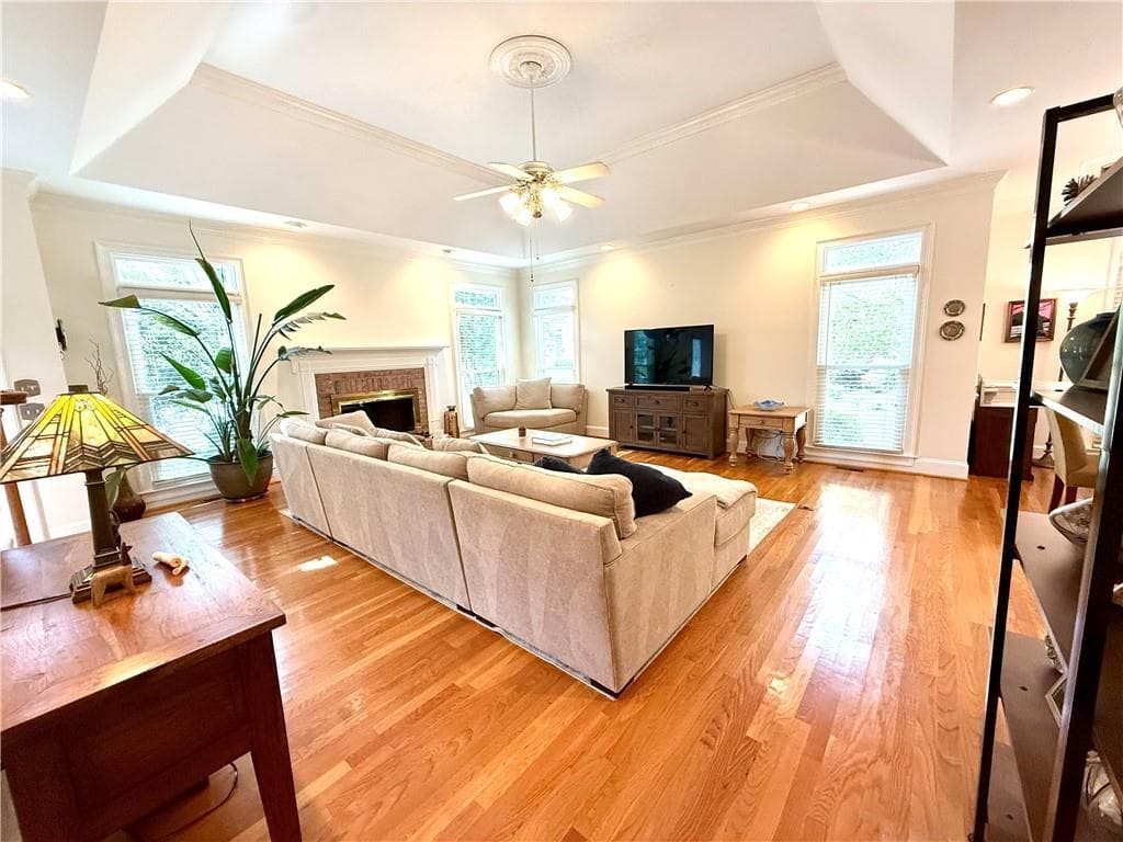 4 bedroom, 5 bathroom, 2,527 sq ft single family residence for sale at 2965 Evans Oaks Court, Atlanta, GA 30340 — photo 5
