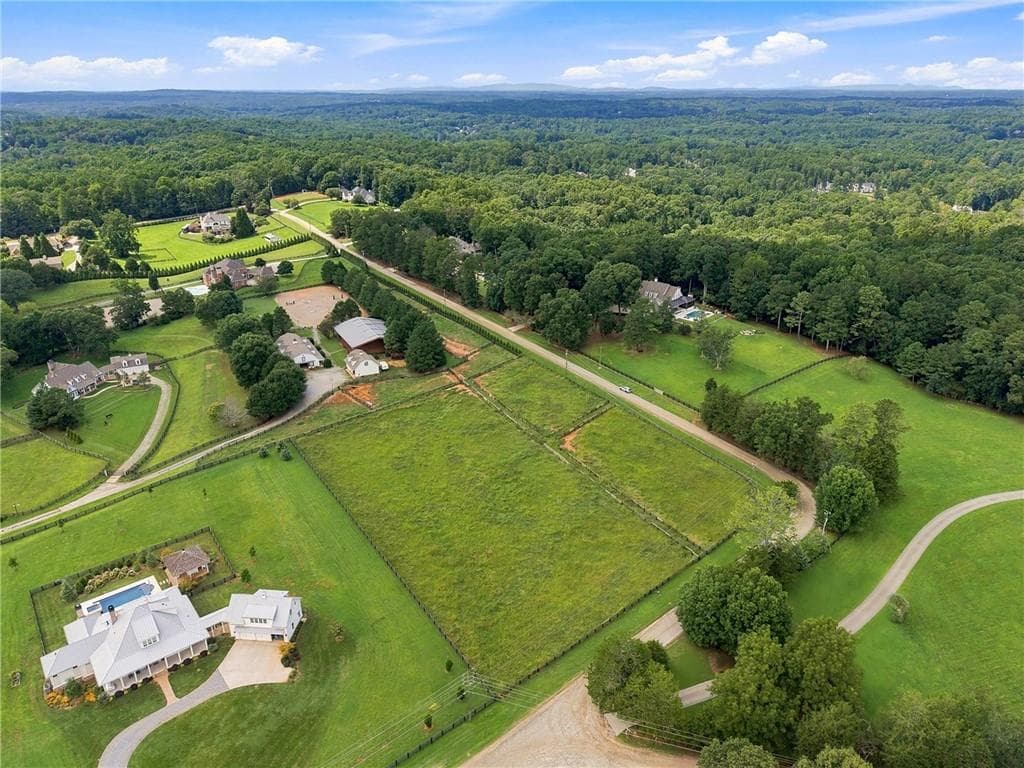 single family residence for sale at 13798 Brittle Road, Milton, GA 30004 — photo 4