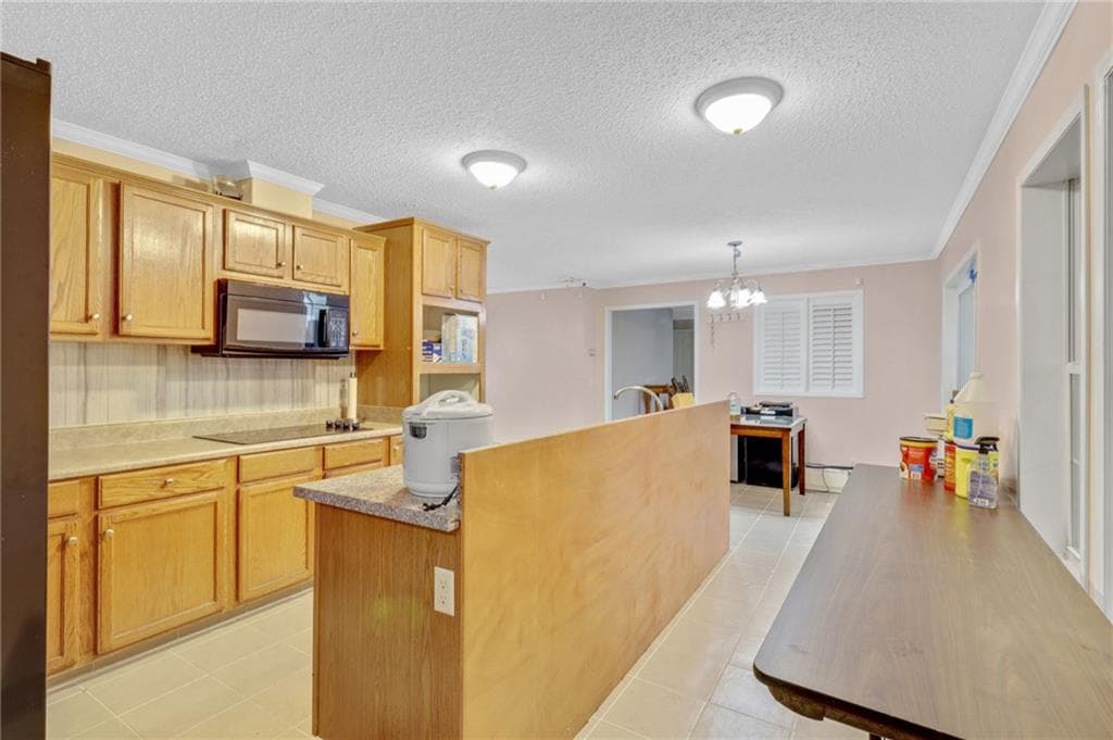 4 bedroom, 2 bathroom, 2,800 sq ft single family residence for sale at 397 Reed Brawner Road, Royston, GA 30662 — photo 9