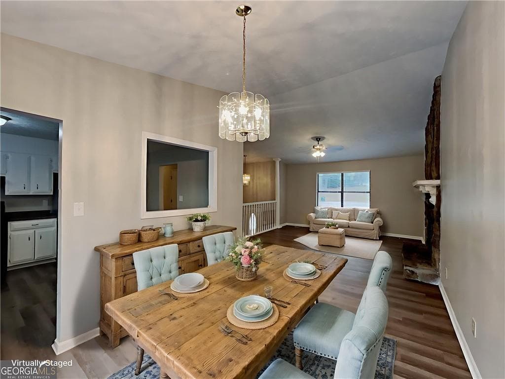 3 bedroom, 3 bathroom, 1,932 sq ft single family residence for sale at 3271 Mixon Way, Stone Mountain, GA 30087 — photo 3