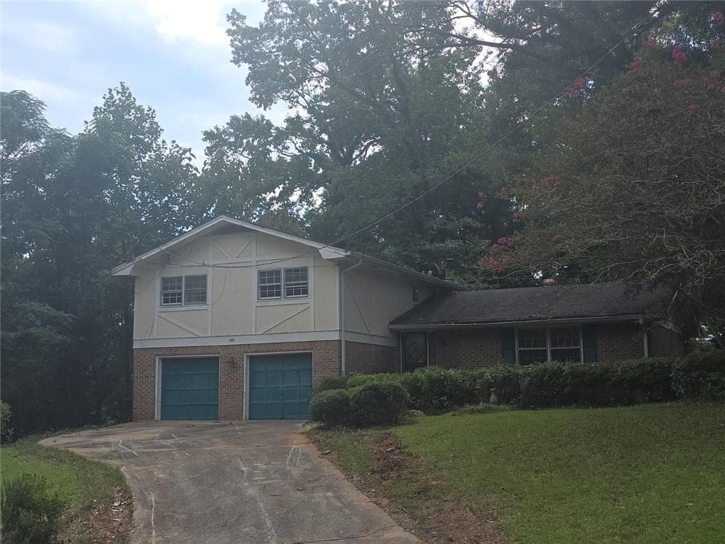 525 S Rays Road, Stone Mountain, GA 30083 — most recent listing photo